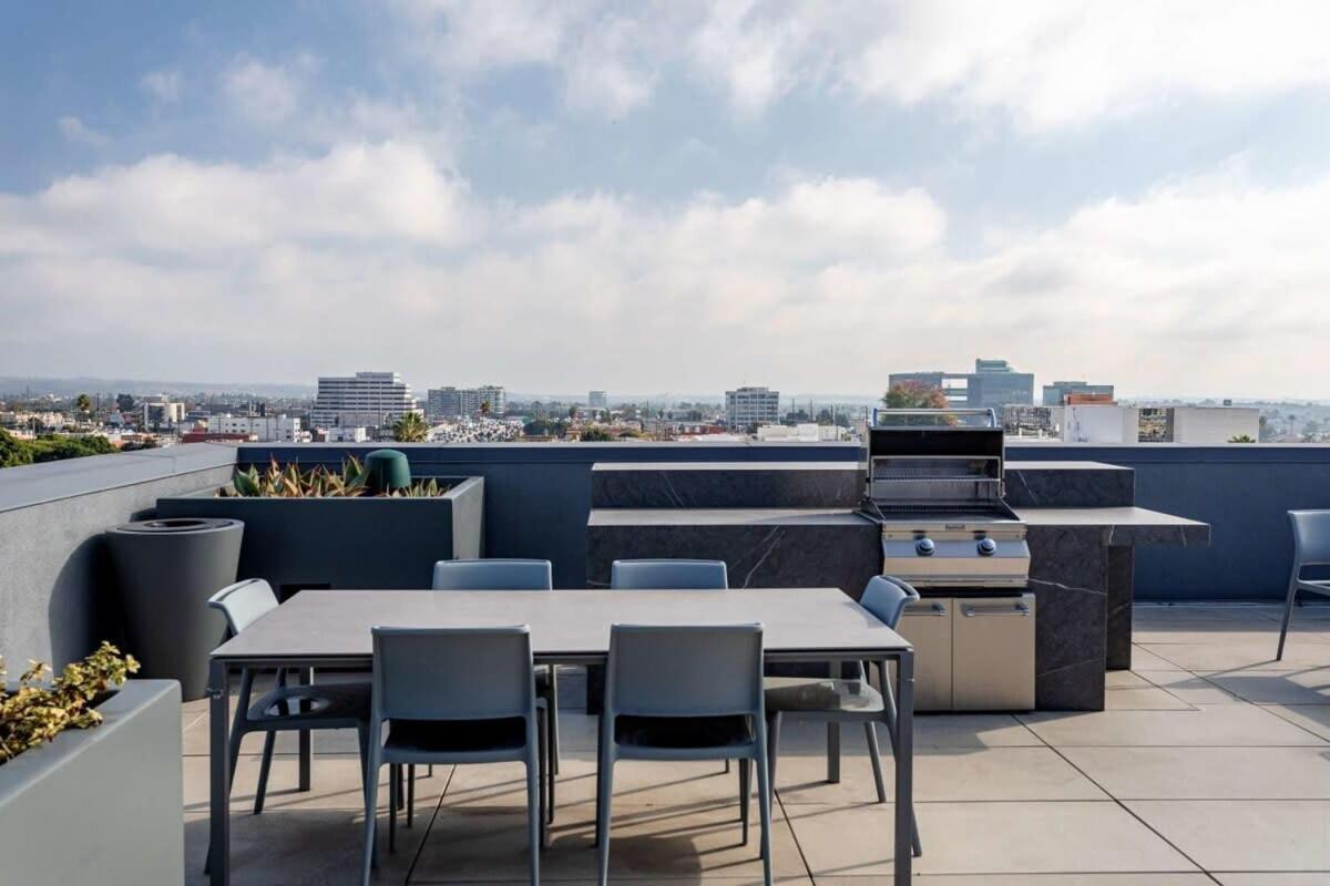 Stylish Near Ucla Coliving Suite W In Unit W&D Los Angeles Exterior foto